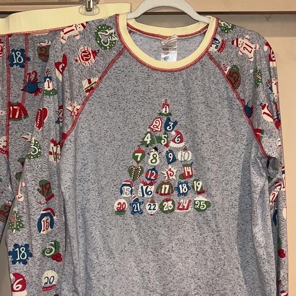 Munki Munki Christmas pajama set size Large - Picture 2 of 12